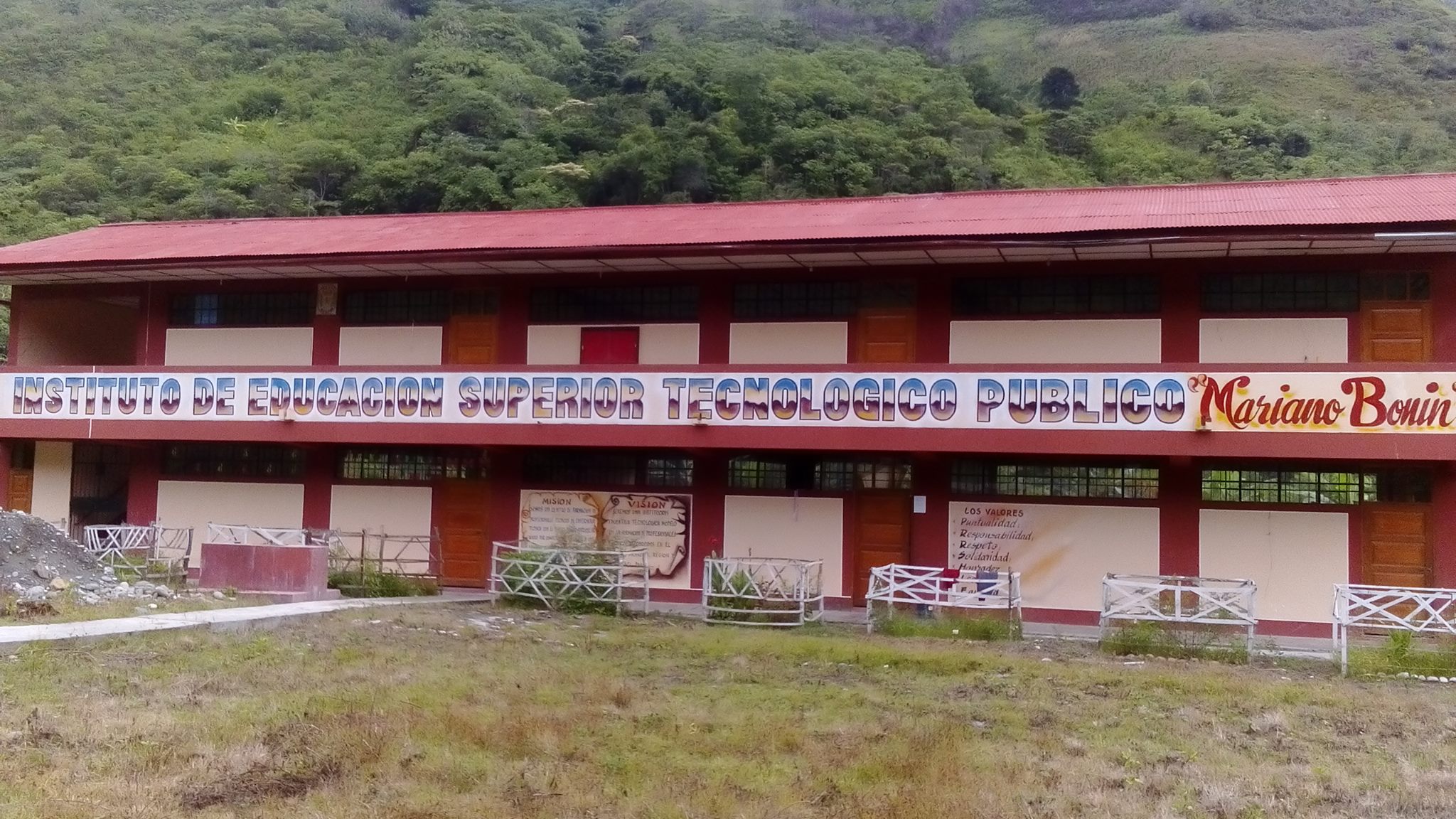 2002 - Reconocimiento Oficial